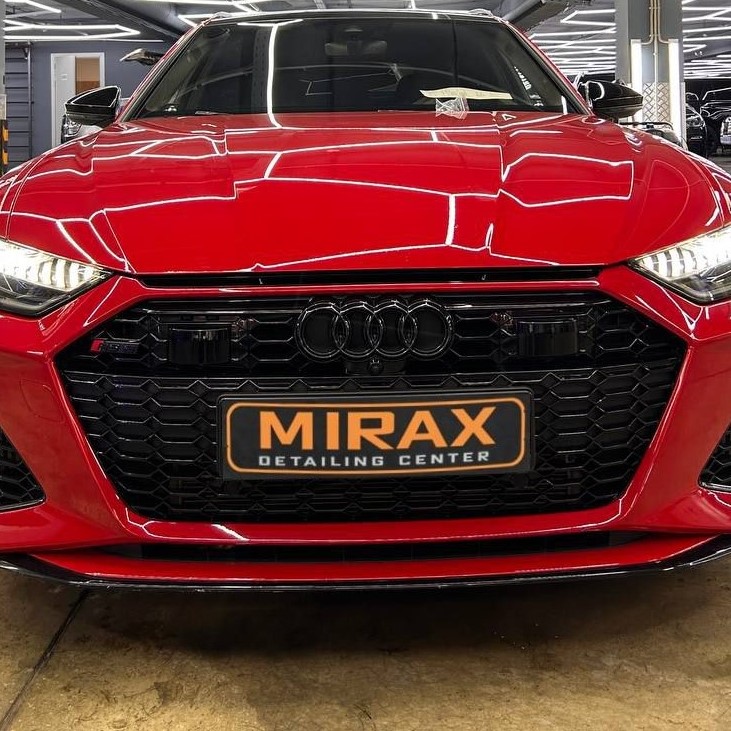 Оклейка передней части кузова Audi RS6 в полиуретановую пленку, полировка остальной части кузова и нанесение гидрофобного покрытия